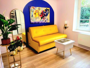 Golden Art Studio